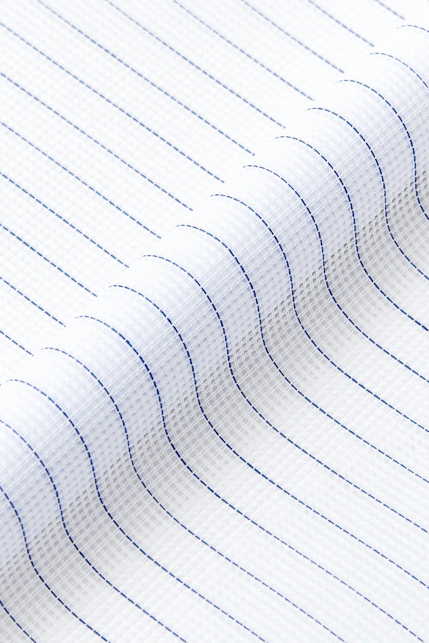 Toile tire-fils