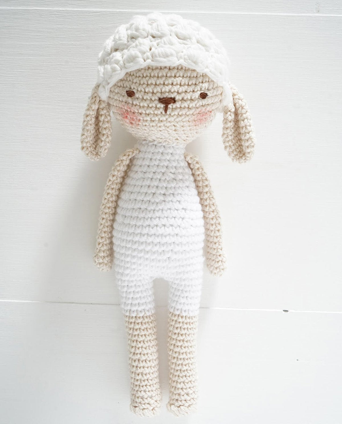 MODÈLE AMIGURUMI AGNEAU PHILIBERT