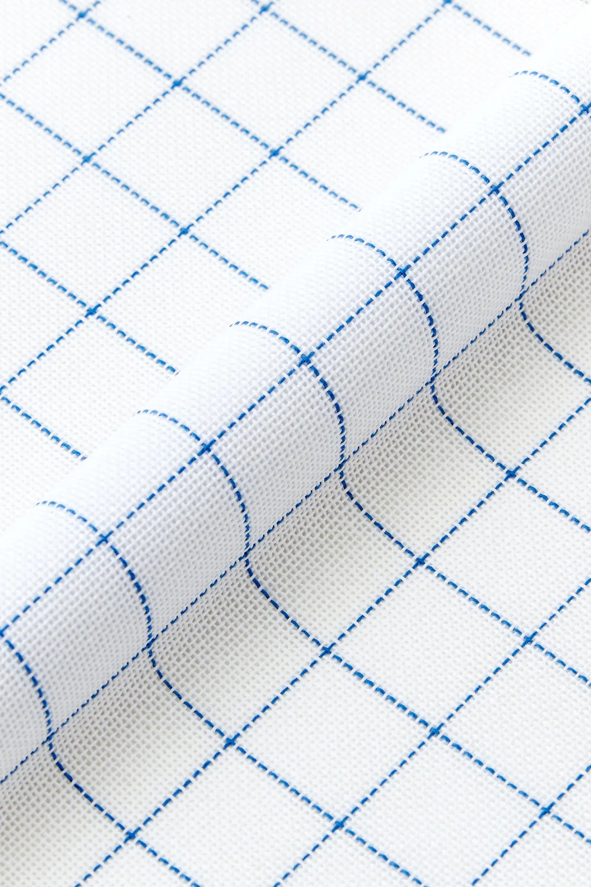 Toile tire-fils