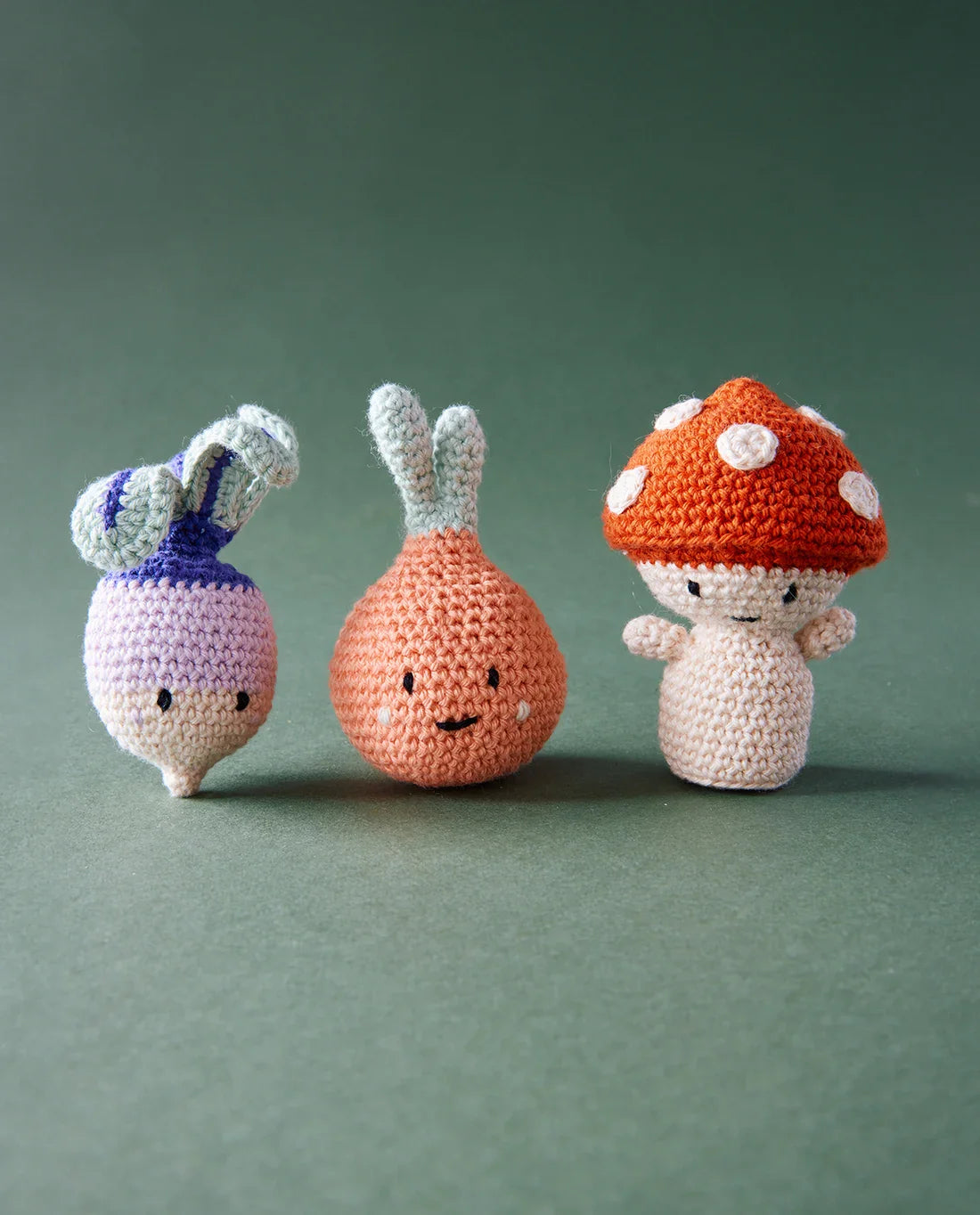 MODÈLE AMIGURUMIS LE TRIO DE LÉGUMES