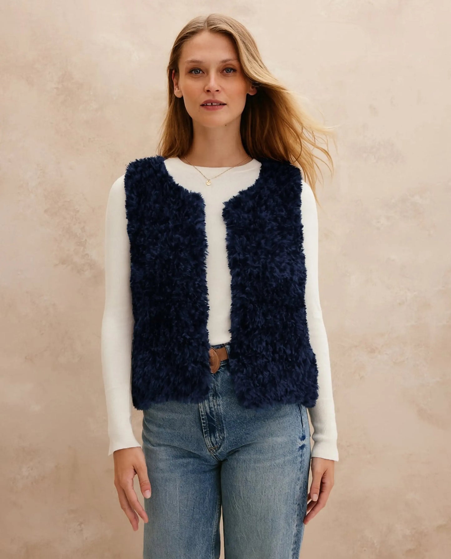 MODÈLE VESTE SANS MANCHES FEMME BOBBY