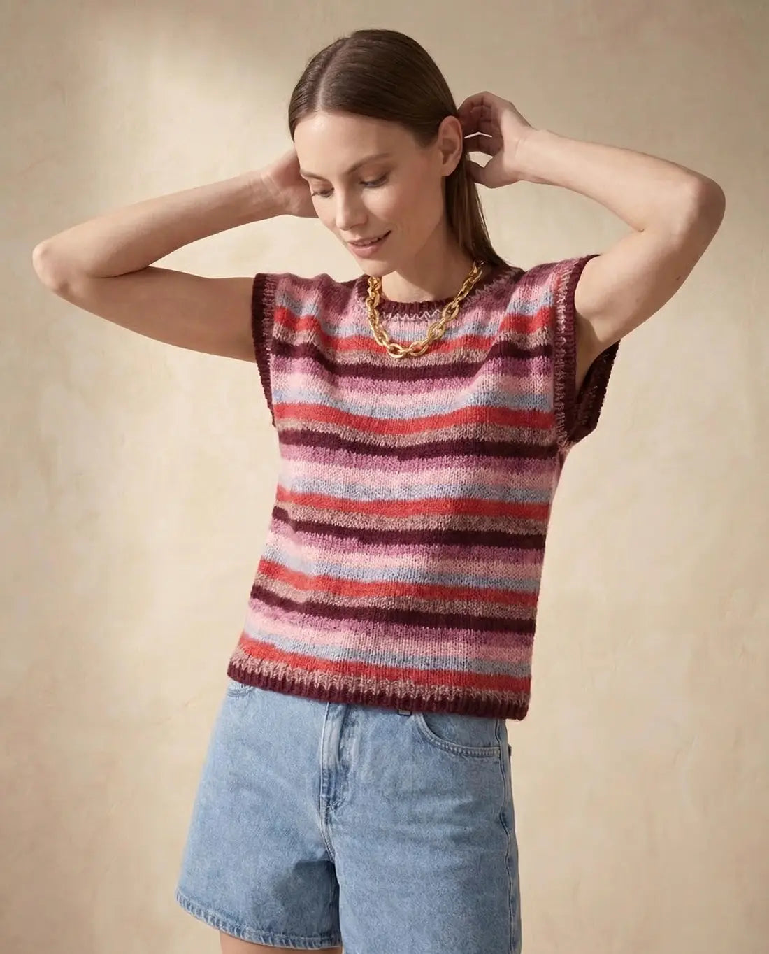 MODÈLE PULL FEMME SANS MANCHE LÉA