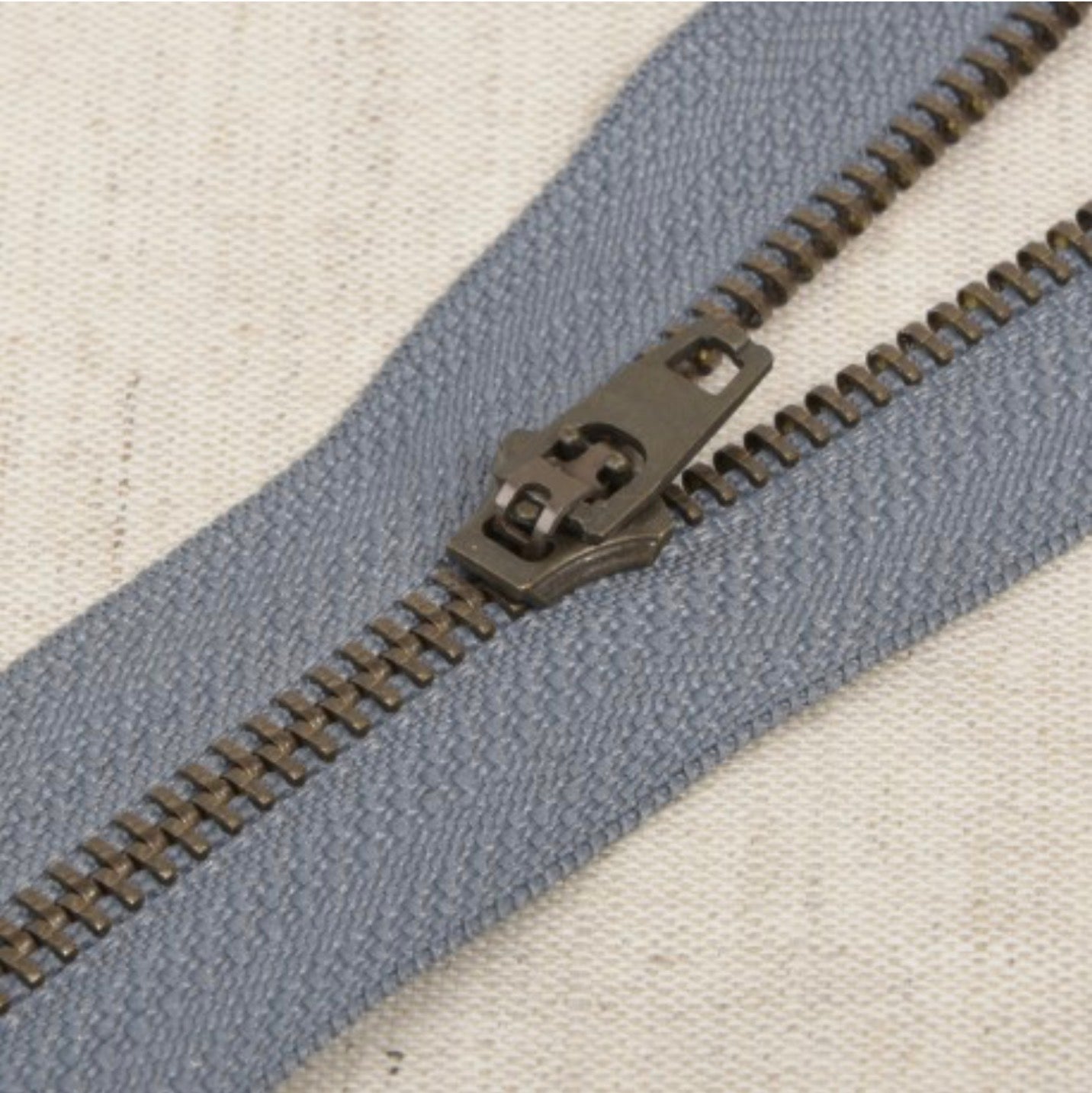 Fermeture métal / Tirette bronze n°5 non séparable
