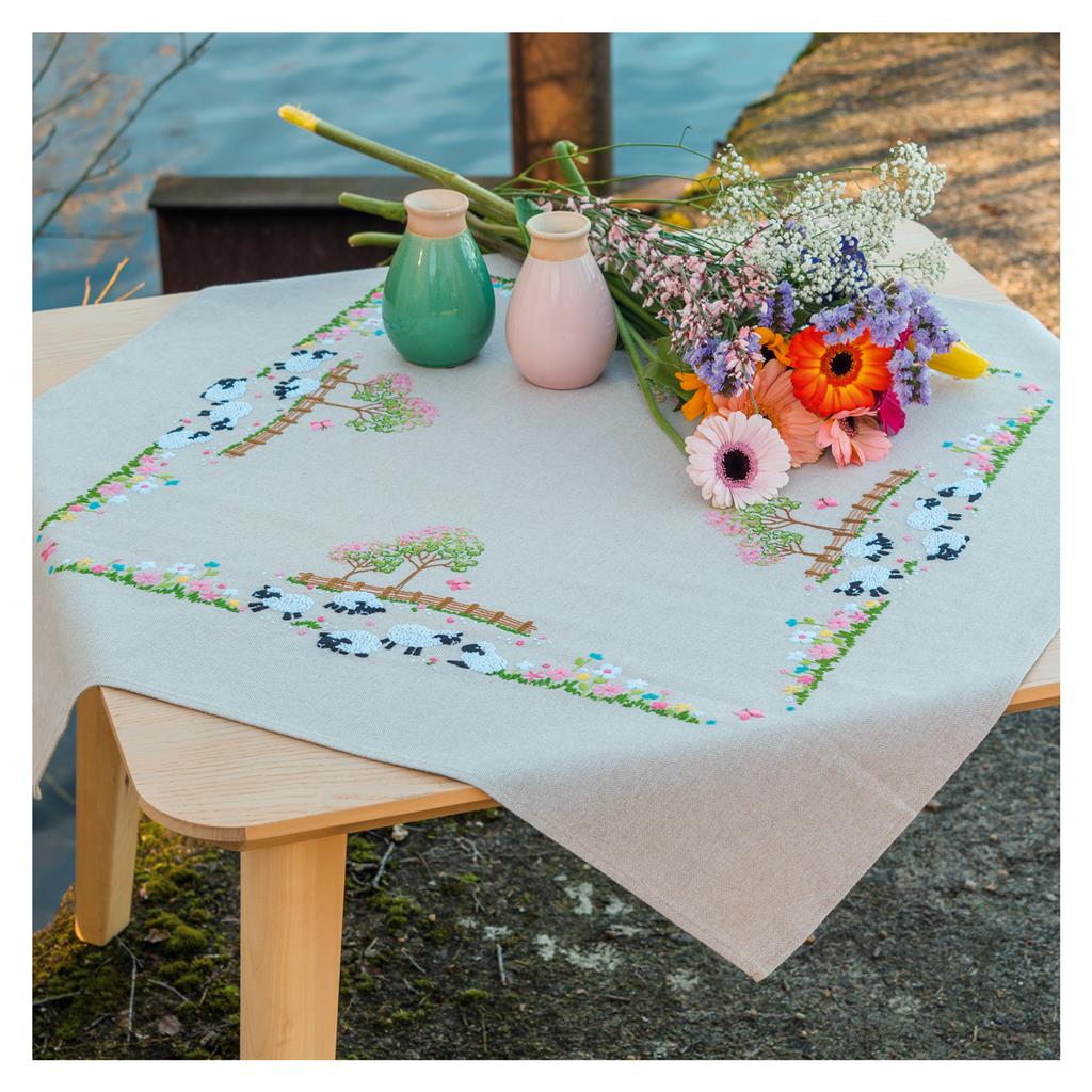 Nappe à broder imprimée (72 × 72 cm)