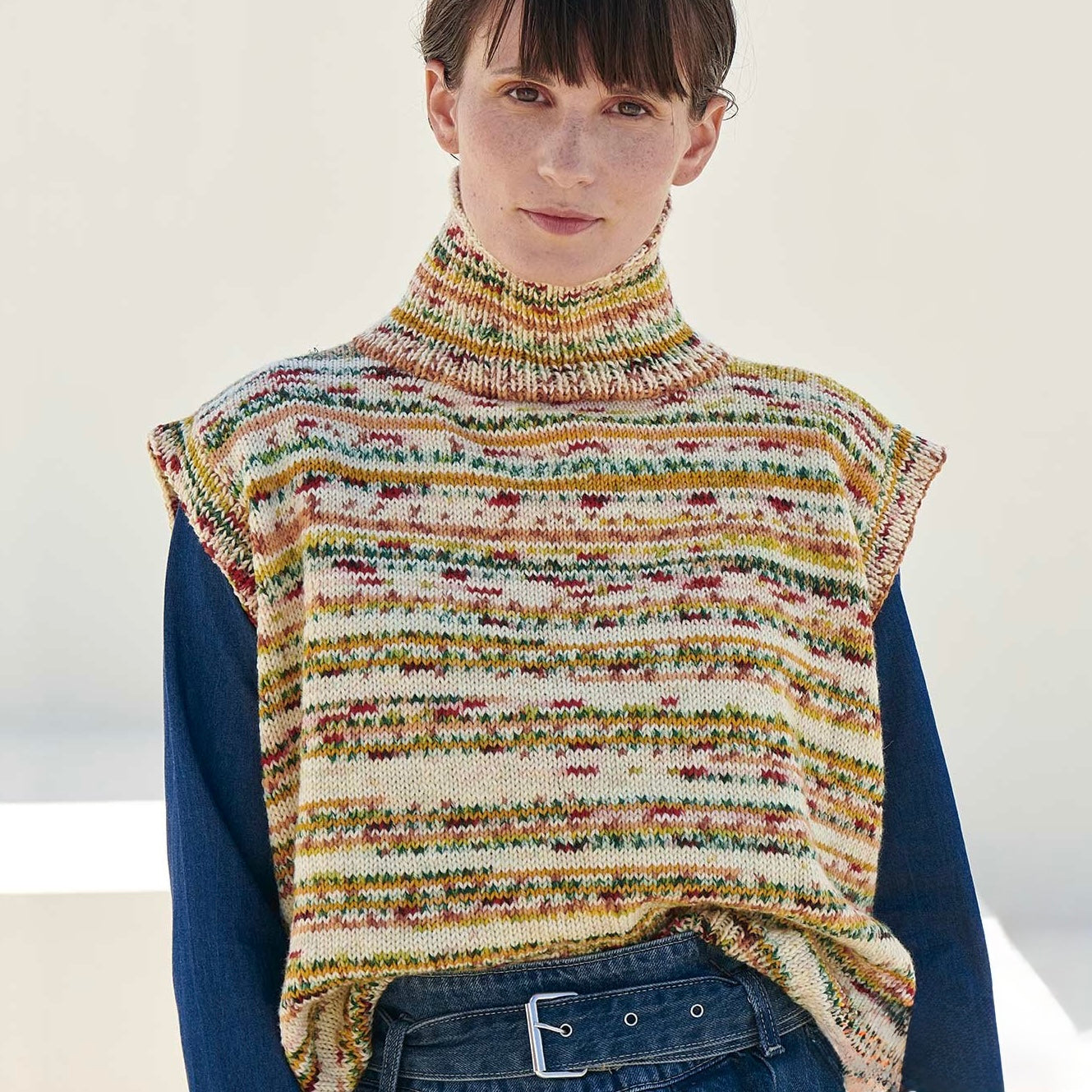 MODÈLE PULL SANS MANCHES MISKA