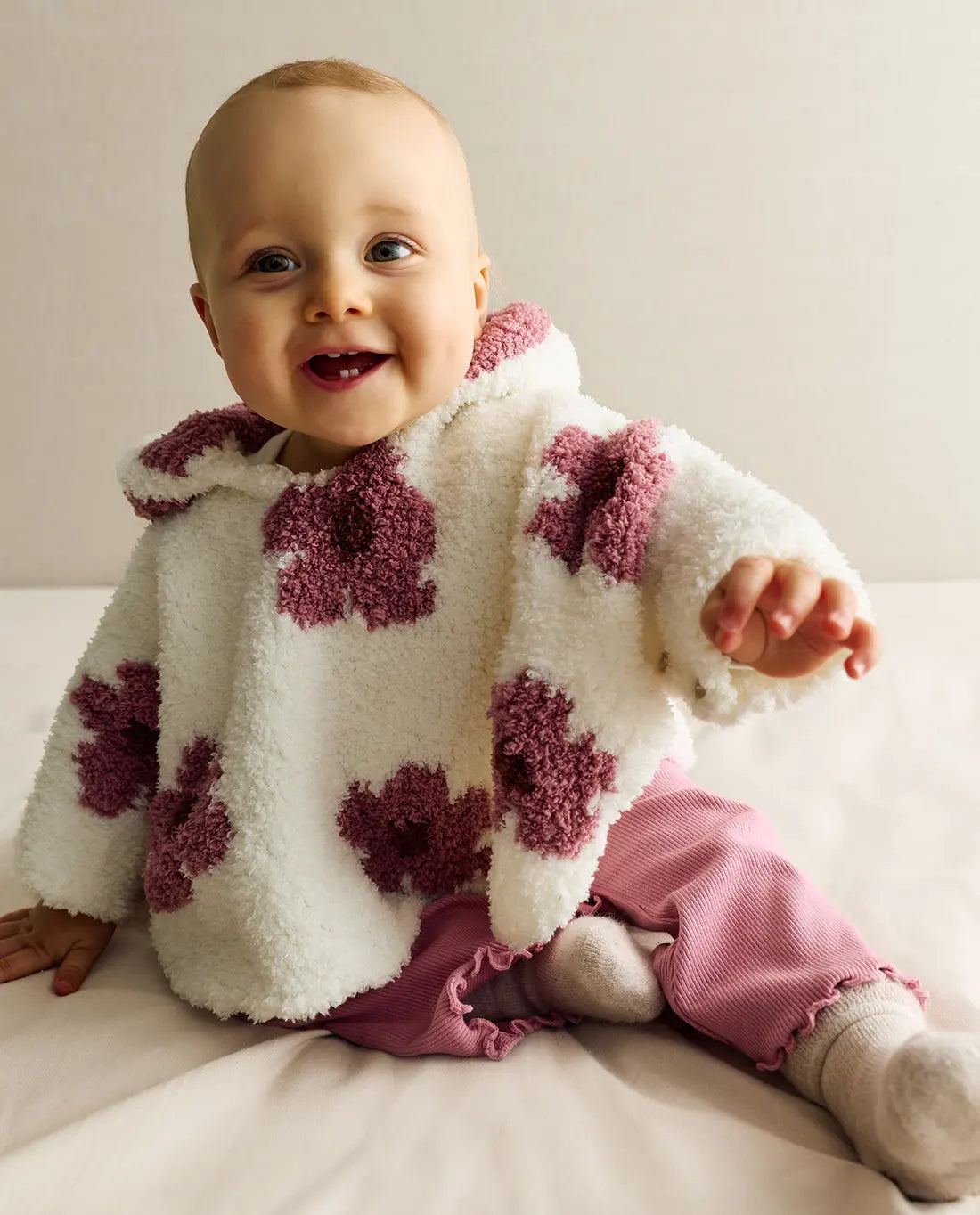 MODÈLE PONCHO LAYETTE OLI