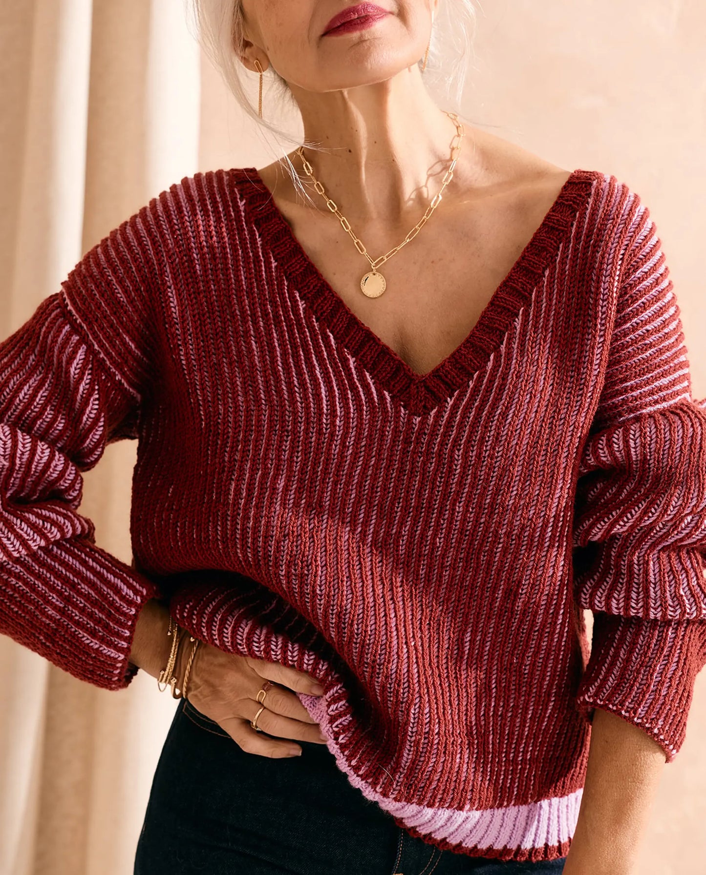 MODÈLE PULL FEMME QUEEN
