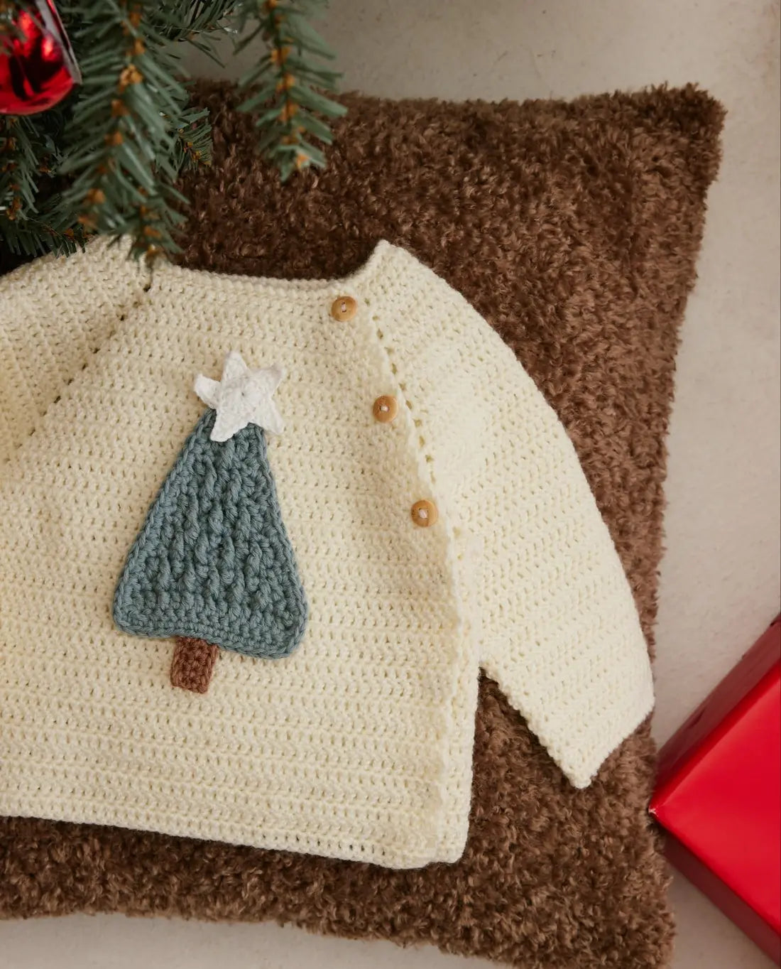 MODÈLE BRASSIÈRE LAYETTE AUBIN