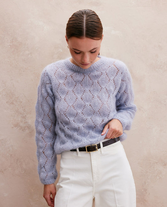 MODÈLE PULL VIOLETTE